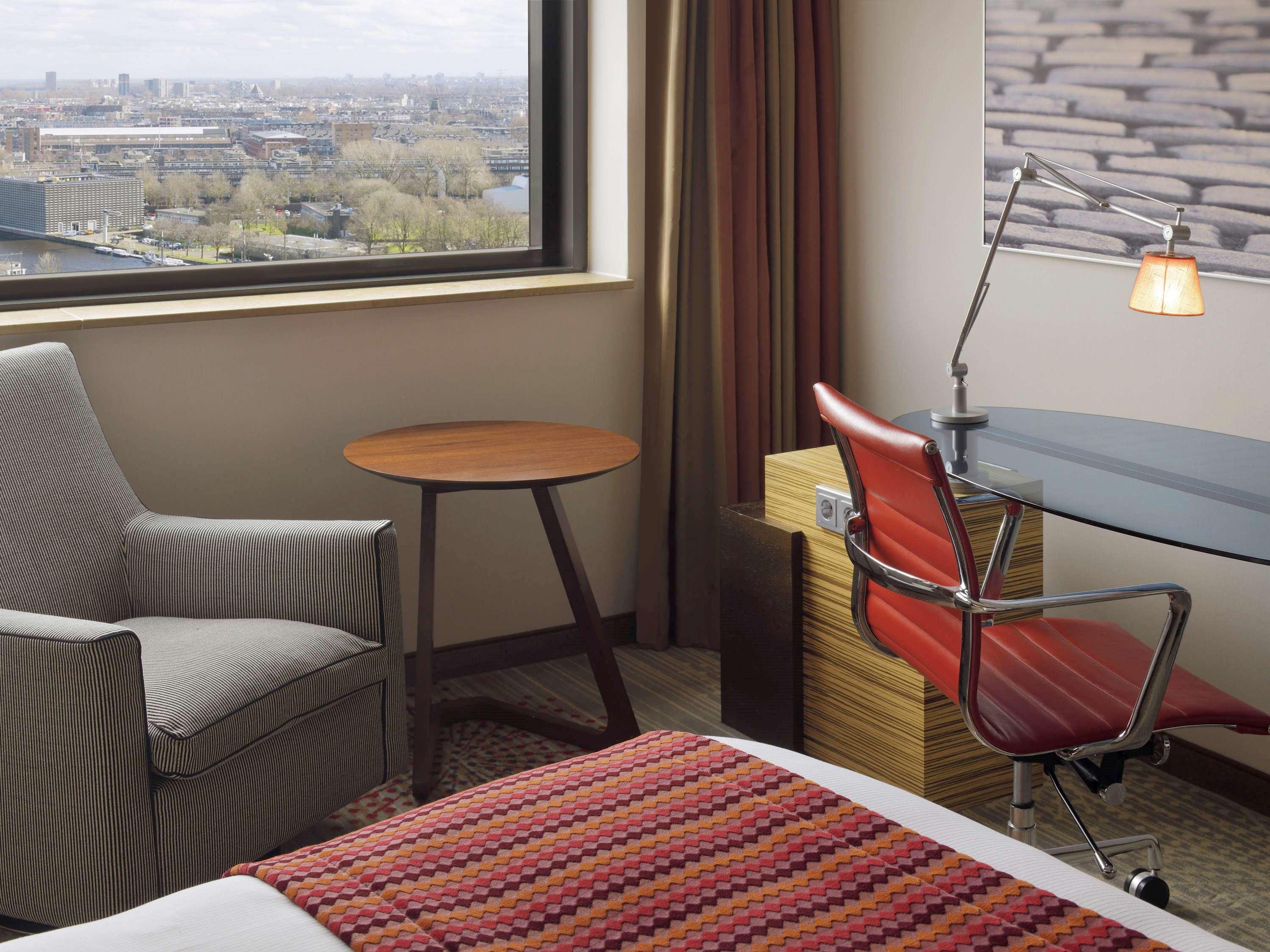 Moevenpick Hotel Amsterdam City Centre Esterno foto