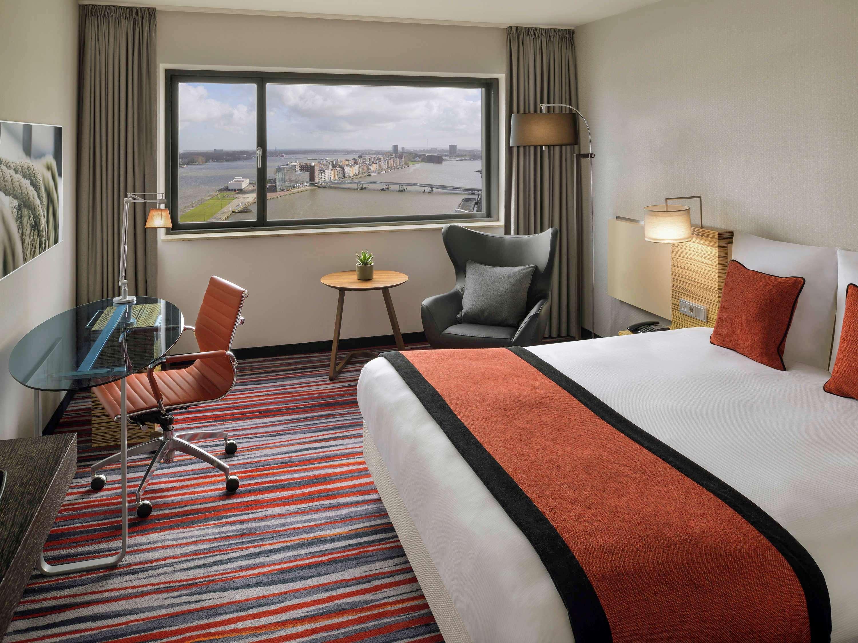 Moevenpick Hotel Amsterdam City Centre Esterno foto