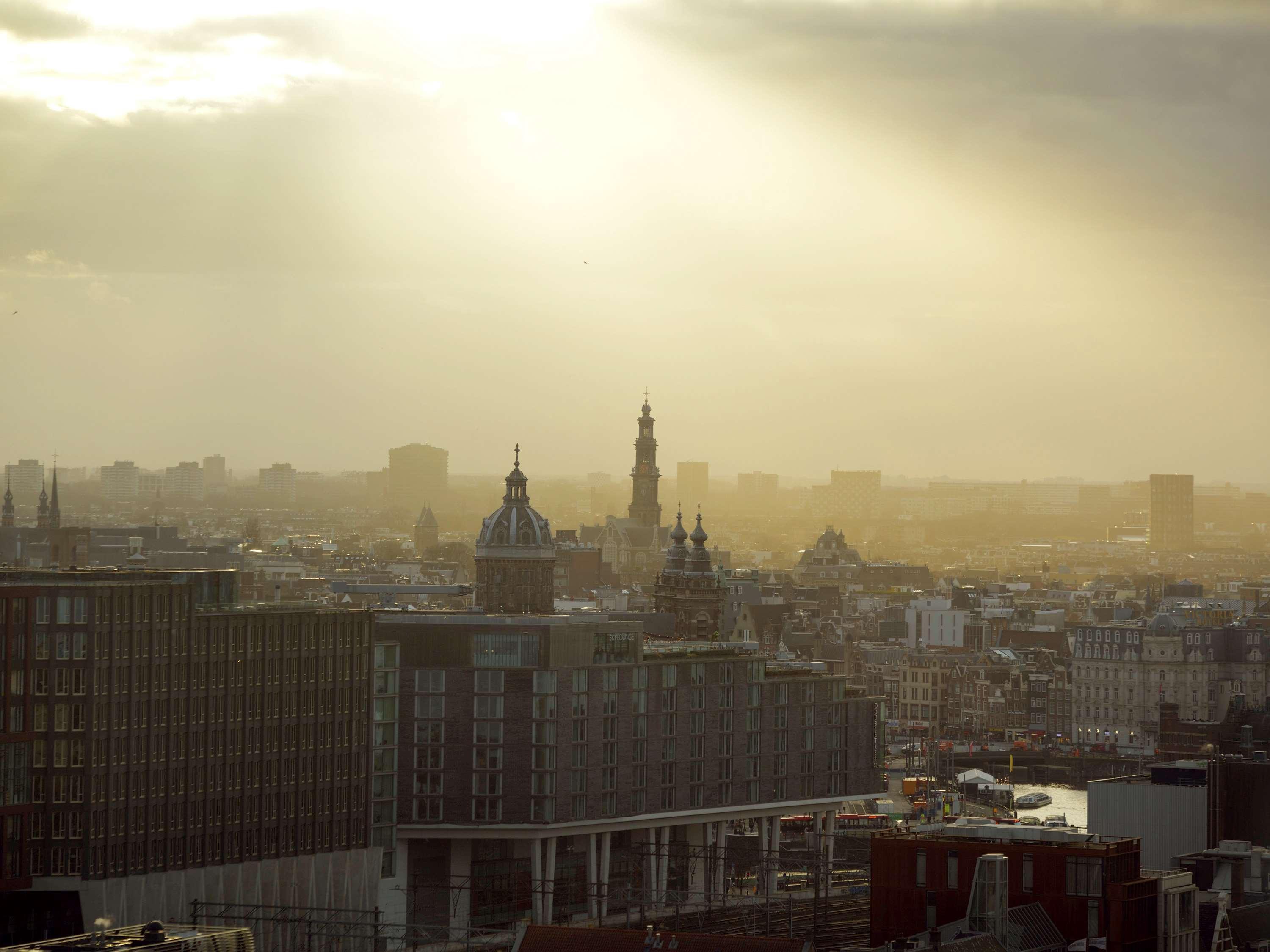Moevenpick Hotel Amsterdam City Centre Esterno foto