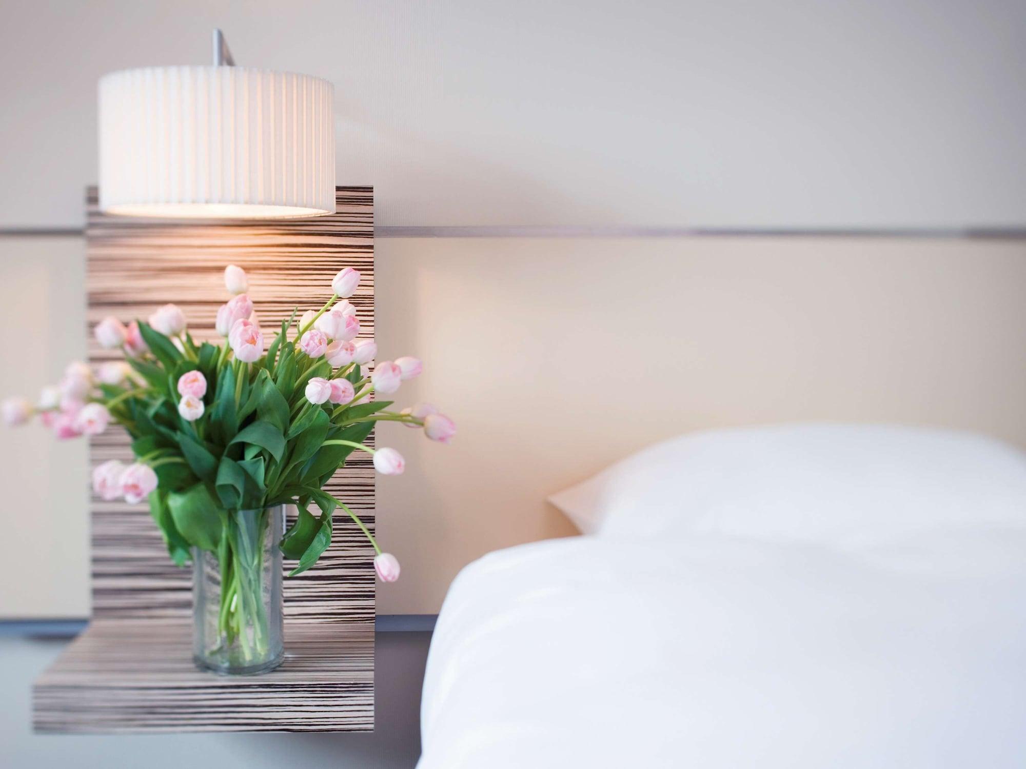 Moevenpick Hotel Amsterdam City Centre Esterno foto