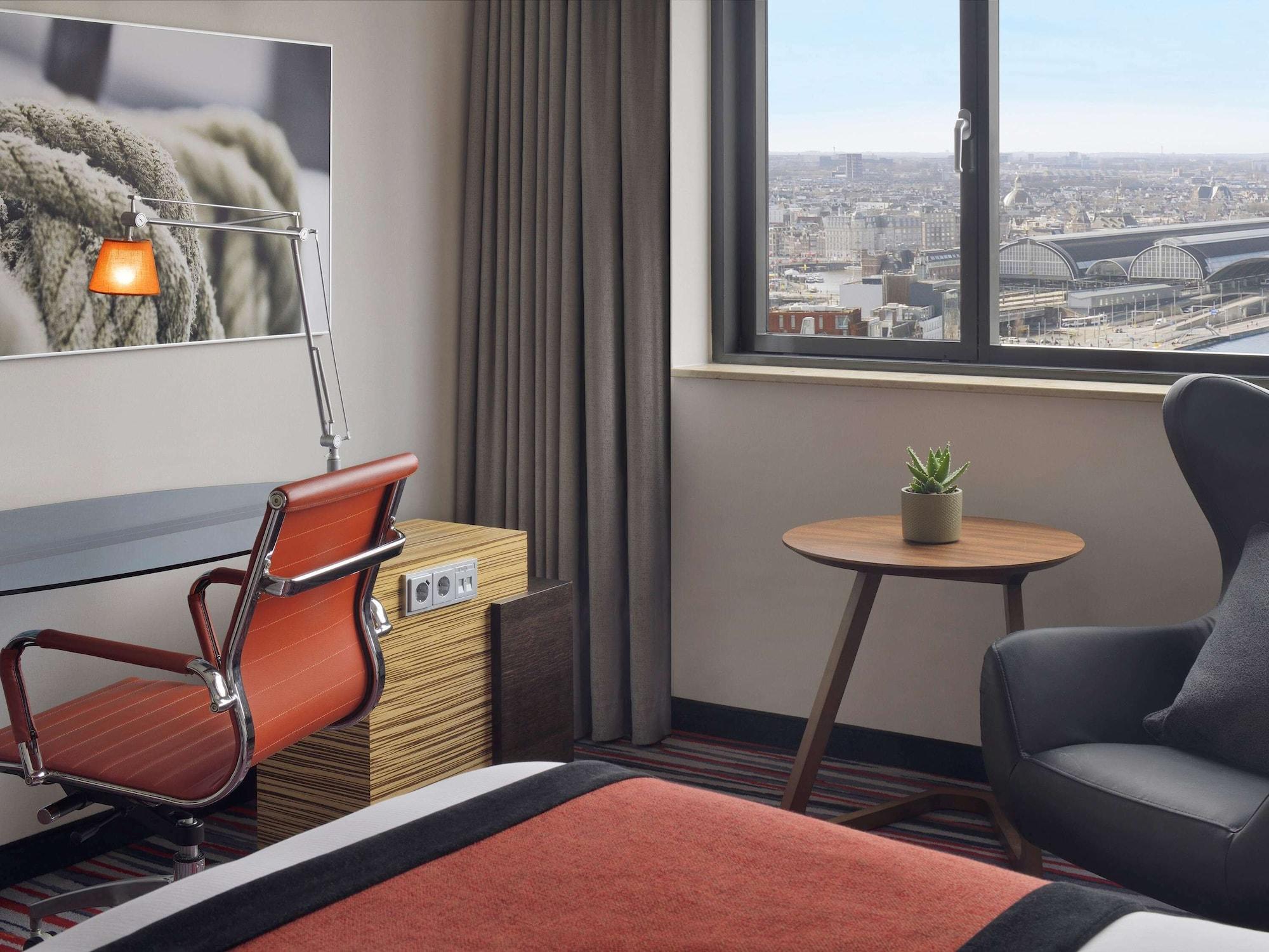 Moevenpick Hotel Amsterdam City Centre Esterno foto