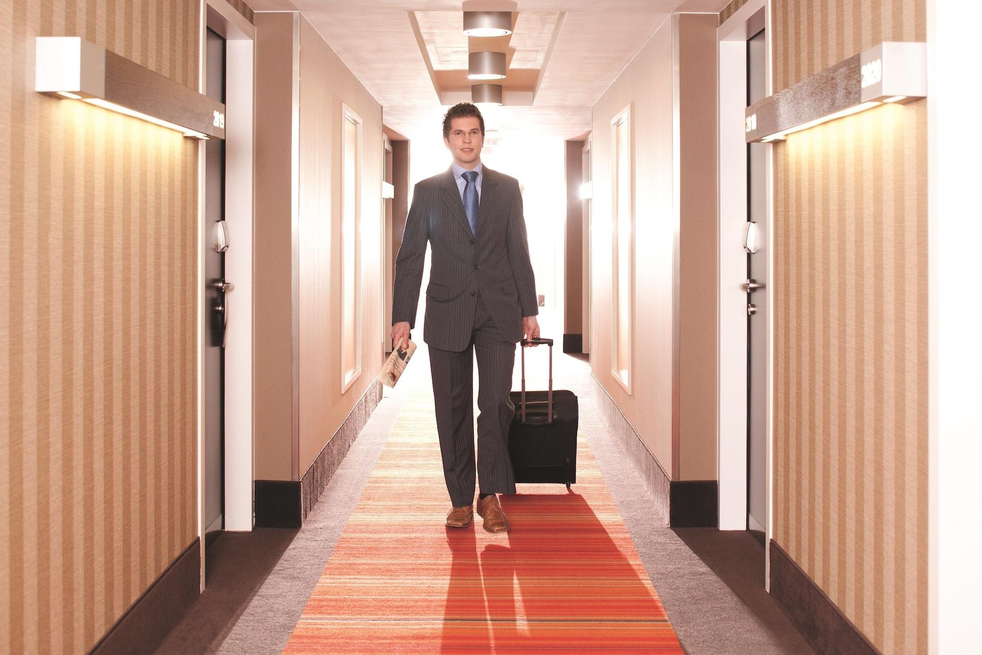 Moevenpick Hotel Amsterdam City Centre Esterno foto