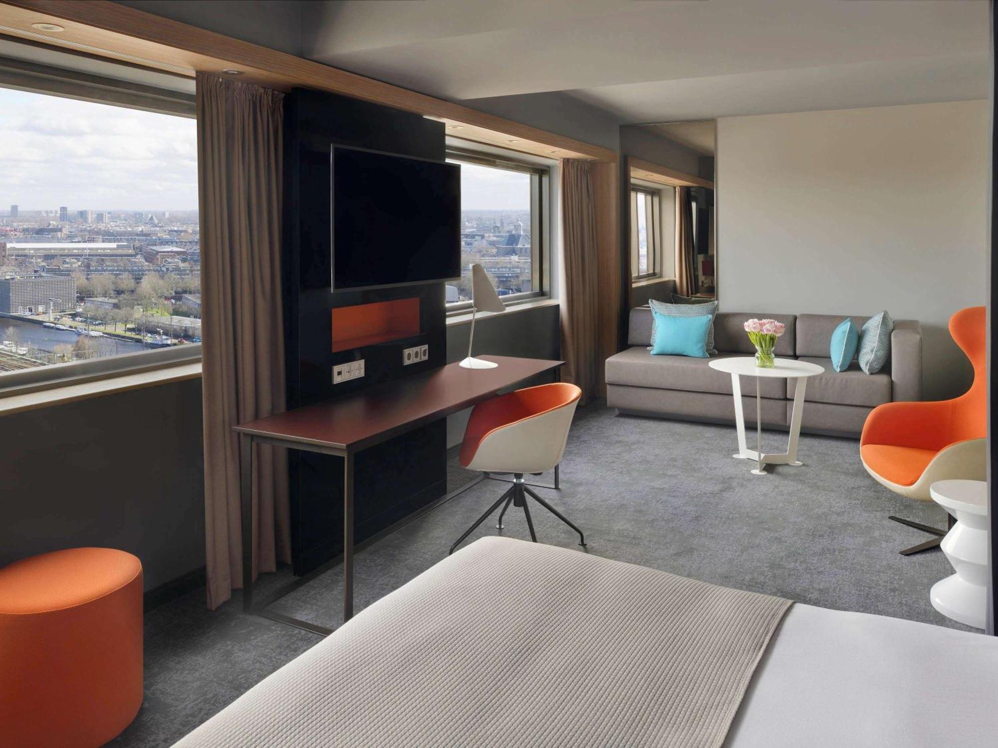 Moevenpick Hotel Amsterdam City Centre Esterno foto